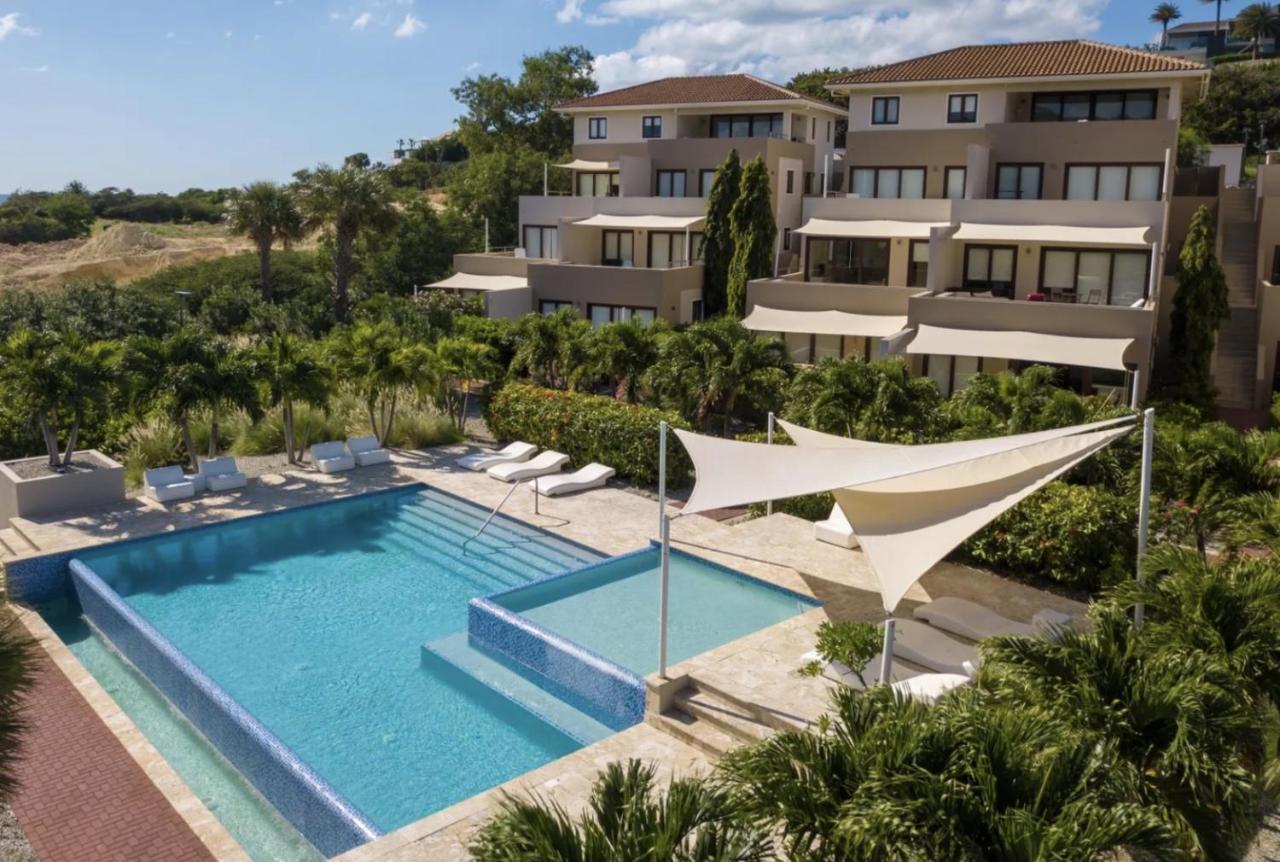 Blue Bay Resort Luxury Apartment Green View Dorp Dorp Sint Michiel Exterior photo
