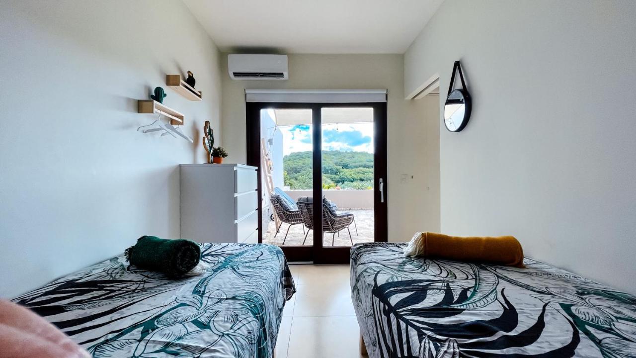 Blue Bay Resort Luxury Apartment Green View Dorp Dorp Sint Michiel Exterior photo